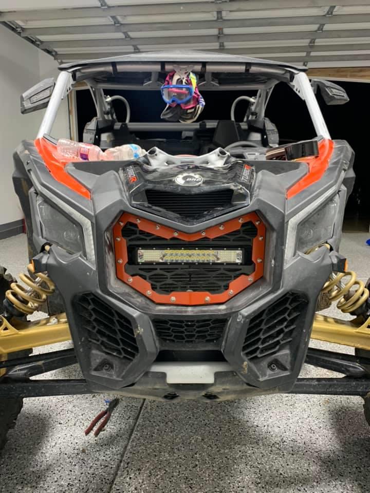 Can-Am Maverick X3 Grille w/ 102w Light Bar - image 8