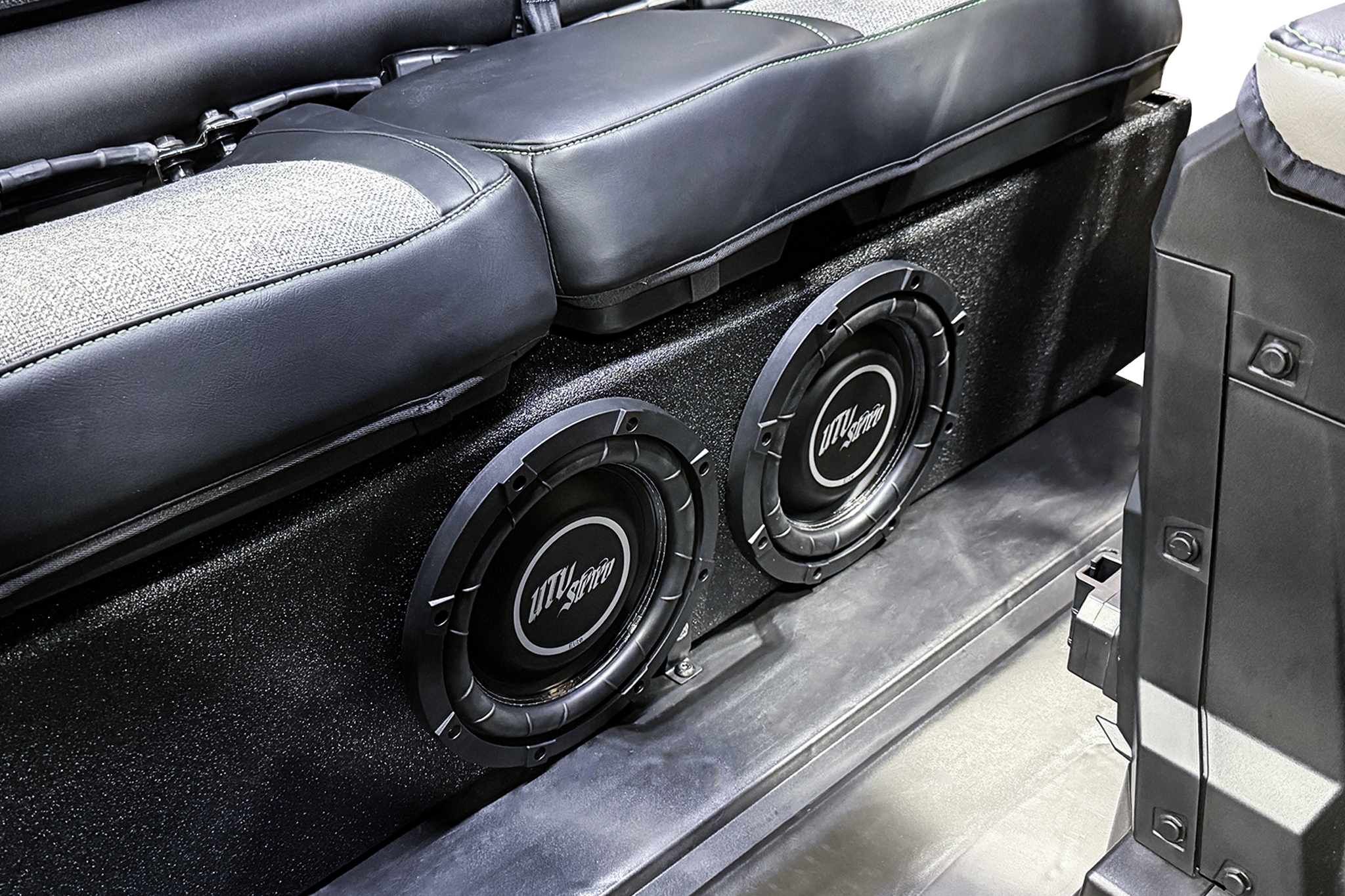 Polaris® Xpedition 1200W Rear Subwoofer Upgrade | UTVS-XPD-RS-UP-1200-2